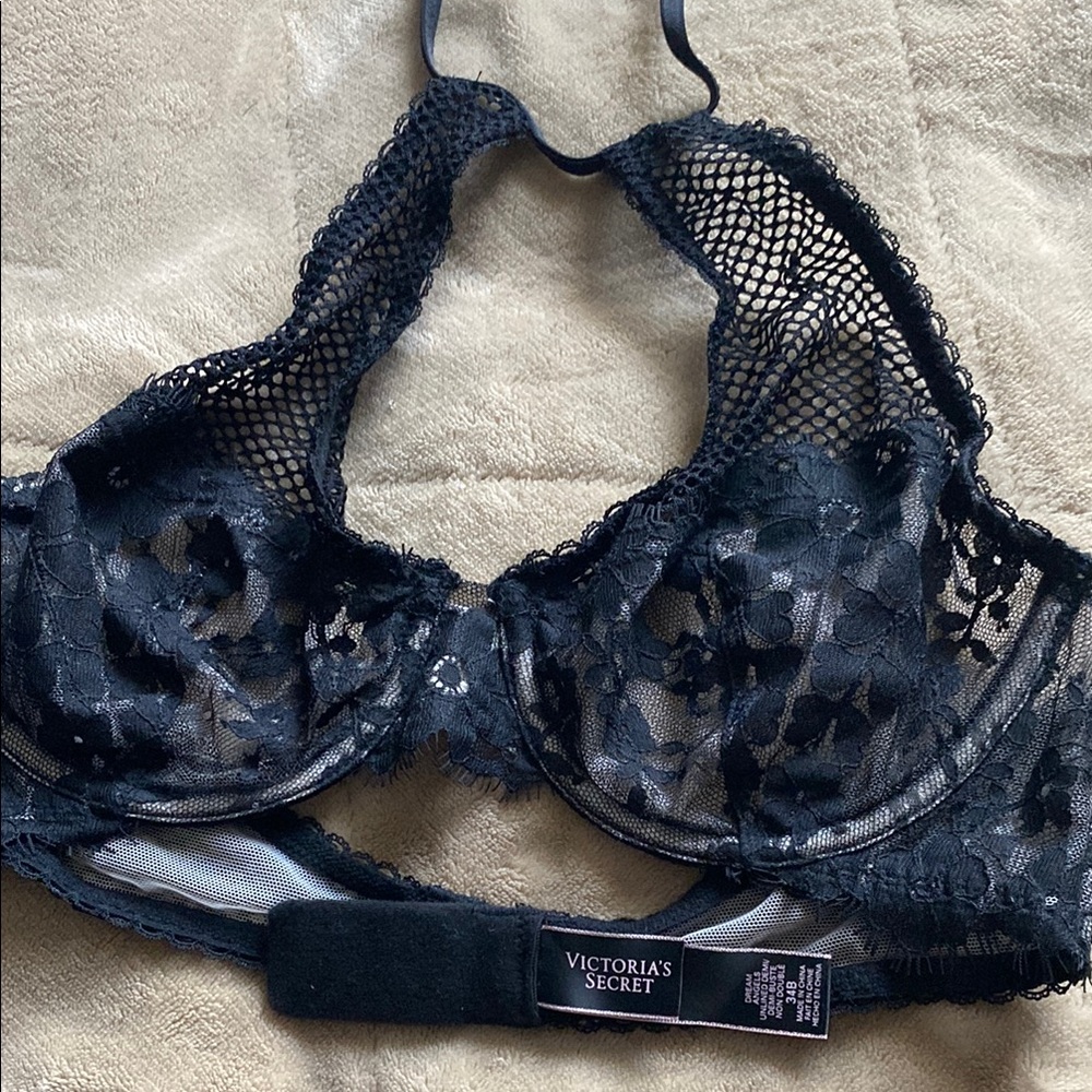 Victoria's Secret Dream Angels Black Lace Bralette